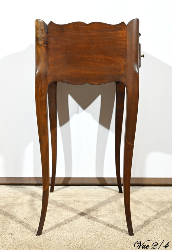Petite Table de Salon en Noyer, style Louis XV – 1ère Partie XXe