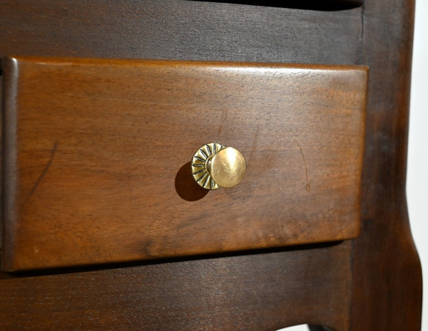 Petite Table de Salon en Noyer, style Louis XV – 1ère Partie XXe