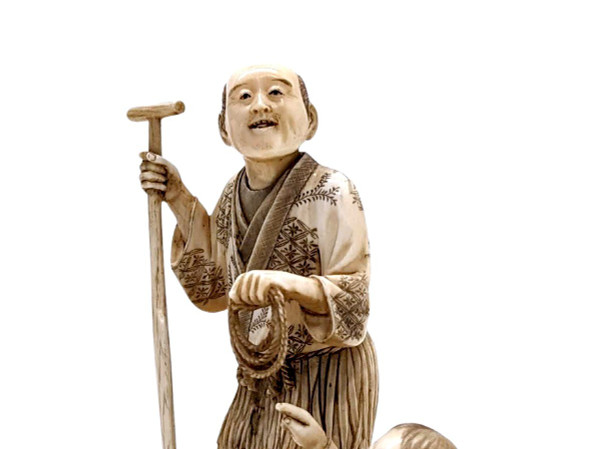 Okimomo In Ivory From The 19th Century Representing A Sinner And His Son,