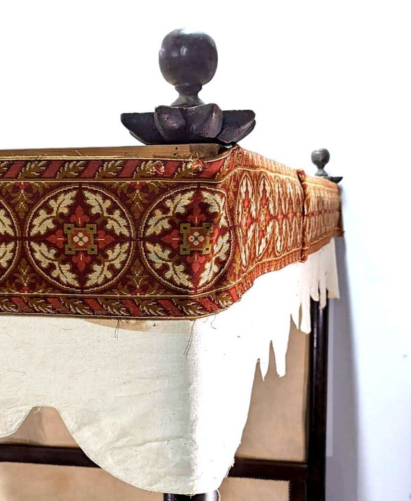 Himmelbett im Renaissance-Stil, 19. Jahrhundert