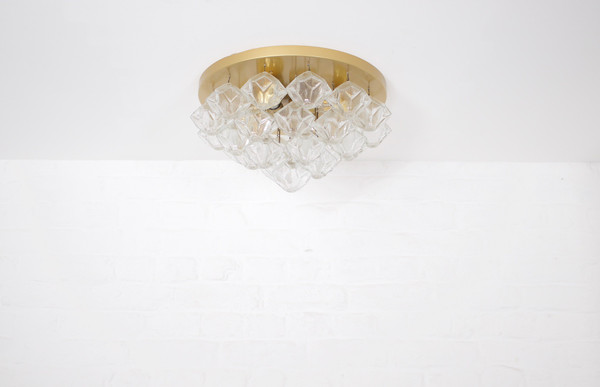Lustre plafonnier “Pagode”, Kalmar.