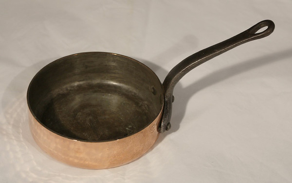 Small Chomette Flavor 20th century copper frying pan