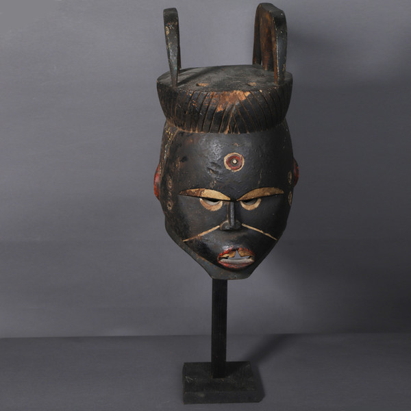 Maschera con elmo Janus – Igbo, Nigeria