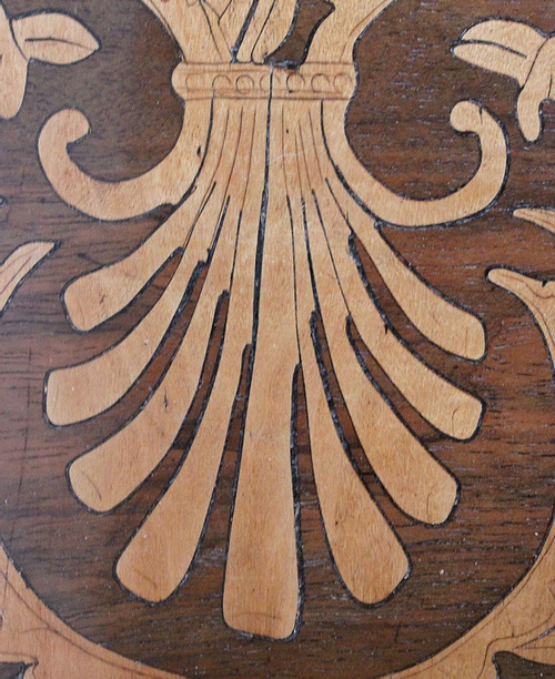 Inlaid Gueridon Table, in Walnut and Light Wood - 2nd part of the 19th century