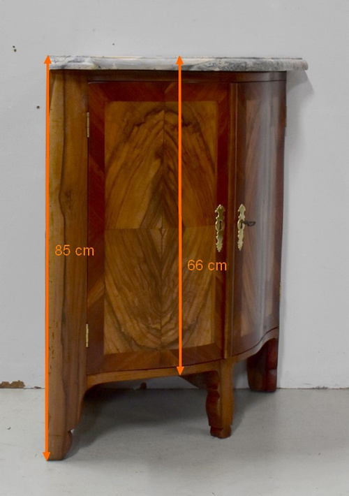 Corner cabinet in walnut, Louis XV period - 18th century
