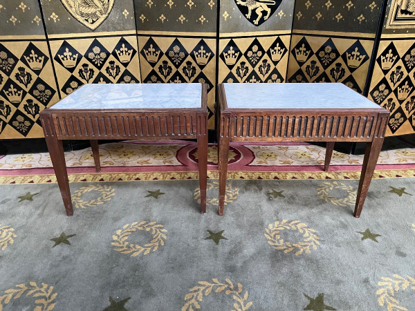 Paire De Chevets De Style Louis XVI