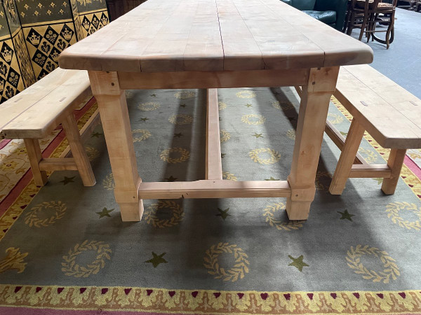 Table De Ferme En hêtre et ses bancs