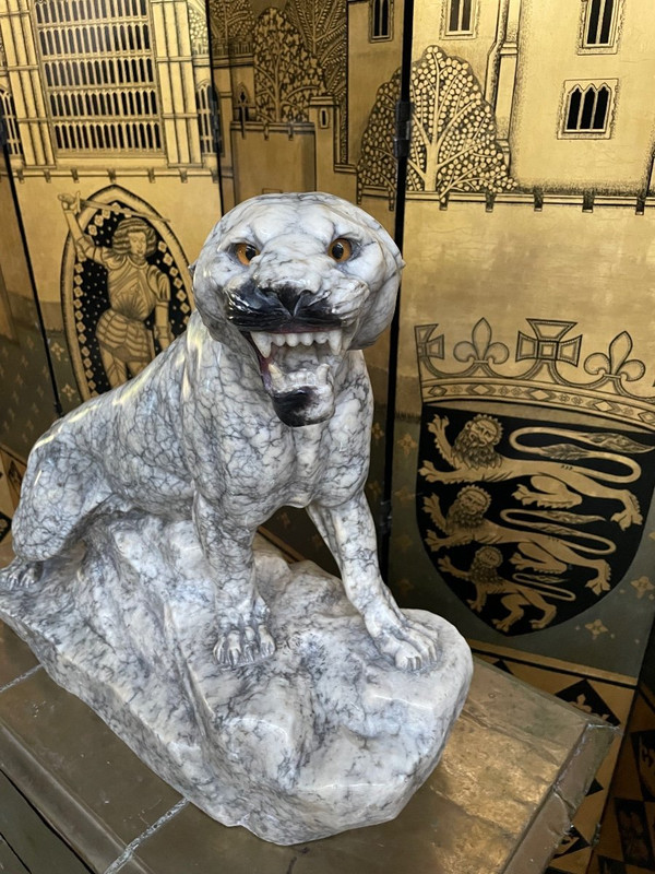 Scultura in marmo Pantera firmata Garnier