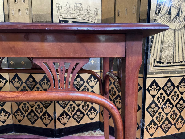 Bugholz-Papptisch – Herman Non Thonet