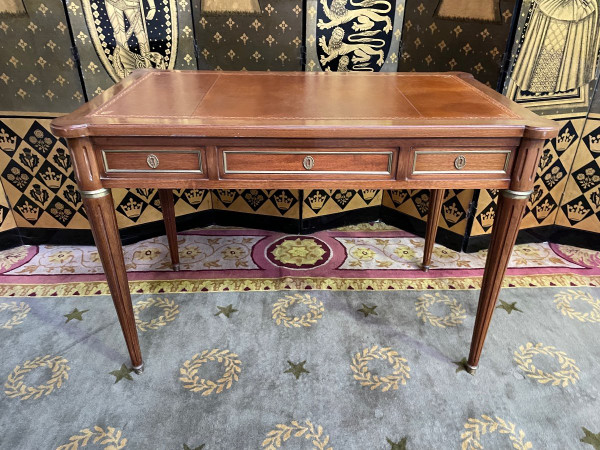 Bureau Plat De Style Louis XVI