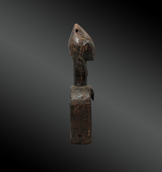 ÉTRIER de POULIE à VISAGE ANTHROPOMORPHE Culture Gouro, Côte d’Ivoire Première moitié du XXème siècle 