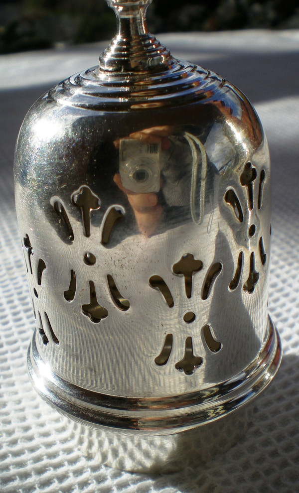 Sheffield alpha plated shaker