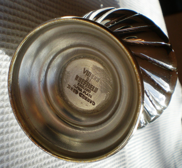 Sheffield alpha plated shaker