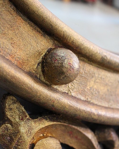 Altmodischer goldener Holzhexenspiegel - Ende des 19. Jahrhunderts