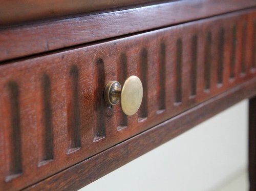 Petite Table de Cabaret en Acajou de Cuba, époque Louis XVI – XVIIIe