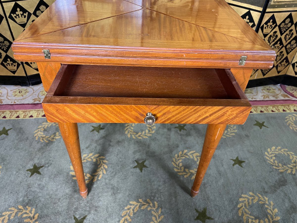 Jacod game table