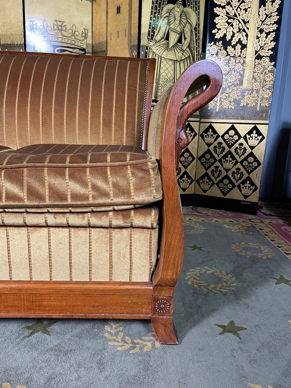 Divano letto in stile impero con collo di cigno