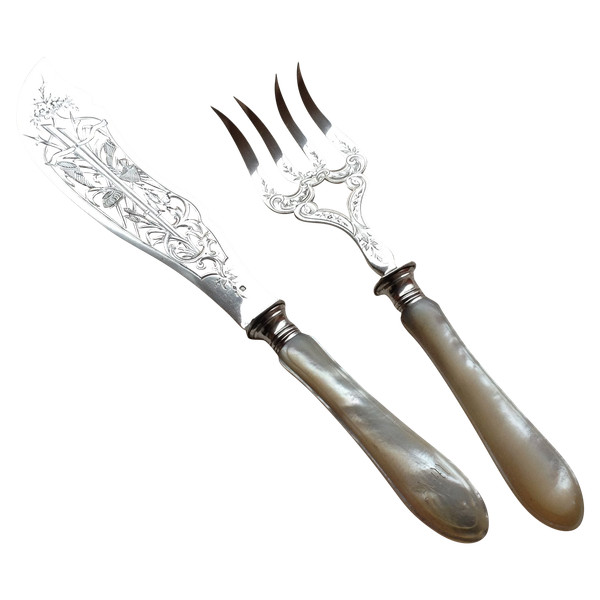 Elegant service for serving silver fish and mother-of-pearl handles Napoleon III late 19th century