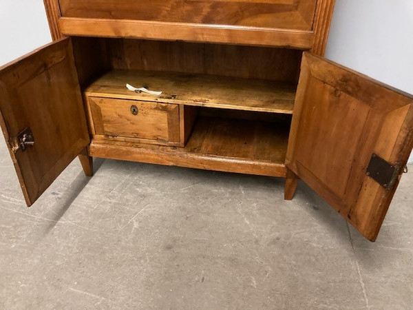 Antique walnut folding secretaire from the late 18th century. Louis XVI. Size 95 x 39 h 139. Restore