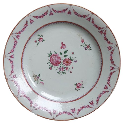 Chinese export porcelain plate from the late 18th /early 19th c