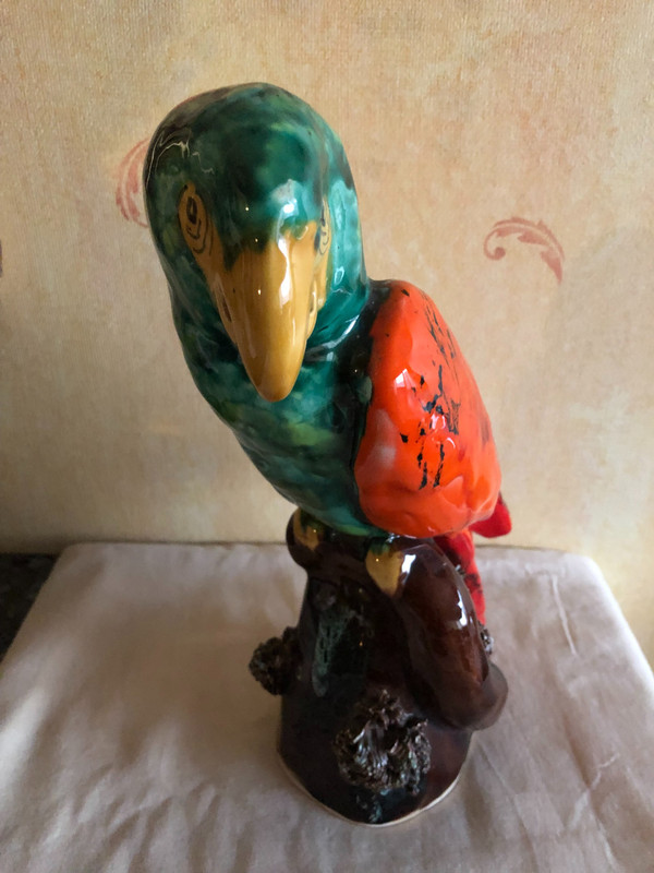 Perroquet en faïence