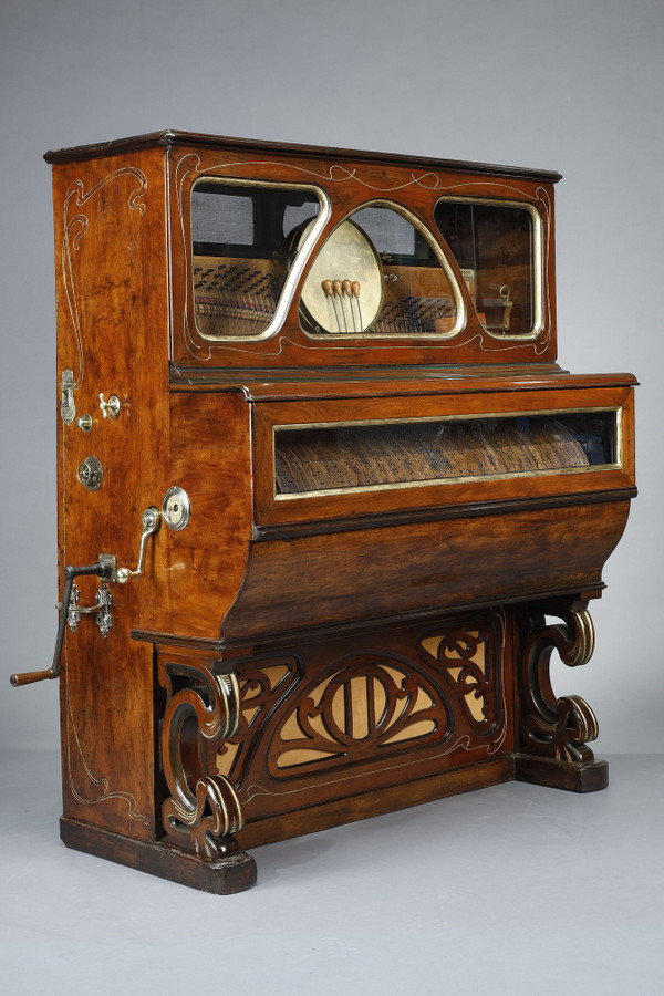 IMPORTANT SELF-PLAYING PIANO "LA VICTOIRE" STAMPED BLANCHE-PETIT & GOFFART 