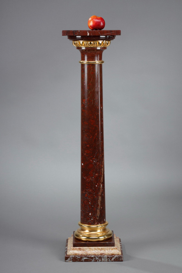 Colonne en marbre griotte et  bronze doré