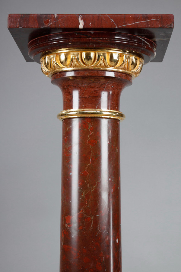 Colonne en marbre griotte et  bronze doré