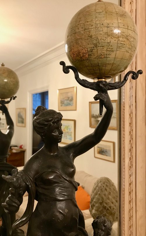 Orologio "La Terre" di Charles Anfrie e G Bertaux