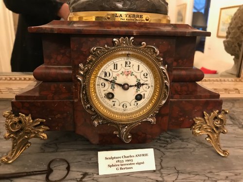 Orologio "La Terre" di Charles Anfrie e G Bertaux