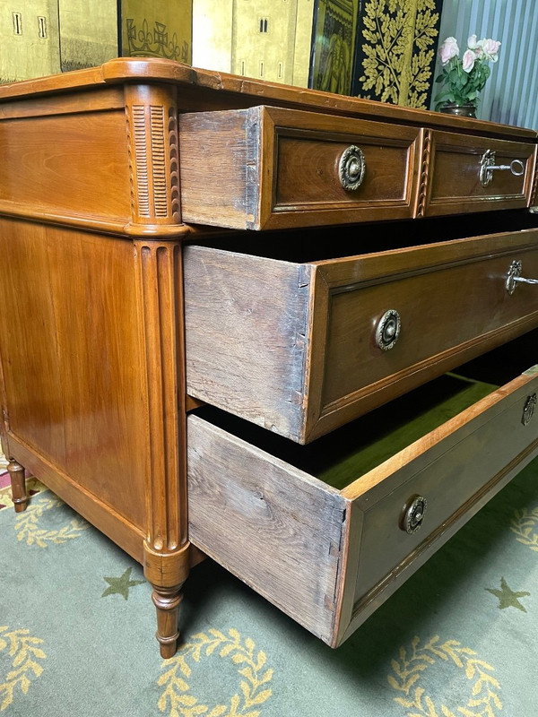 Commode époque Louis XVI