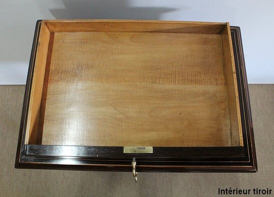  Petite table travailleuse, époque Charles X – Début XIXe 