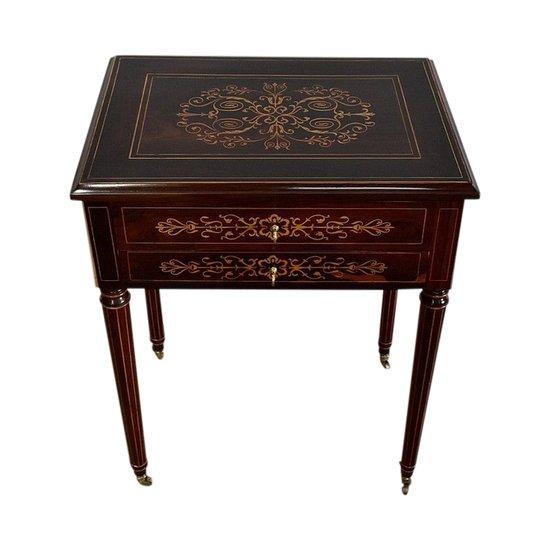  Petite table travailleuse, époque Charles X – Début XIXe 