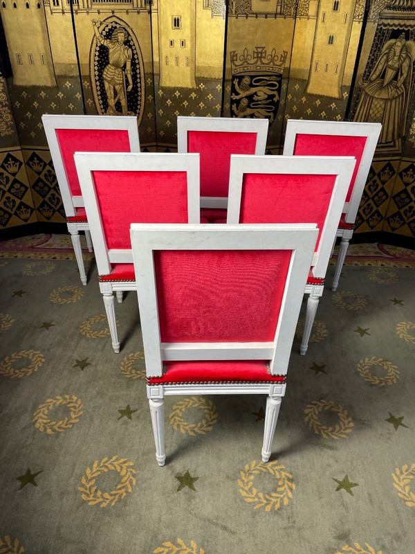 Suite di 6 sedie in stile Luigi XVI