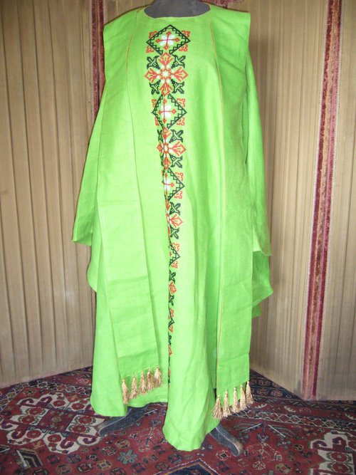 Chasuble et son étole de toile verte