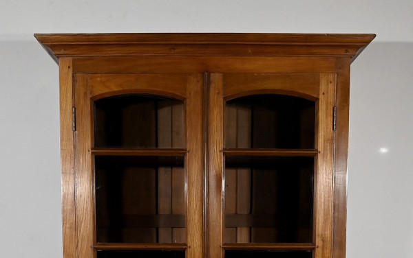 Pondicherry Showcase Library in Teak – 1900