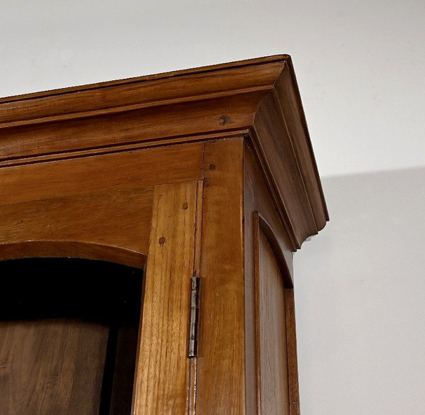 Pondicherry Showcase Library in Teak – 1900