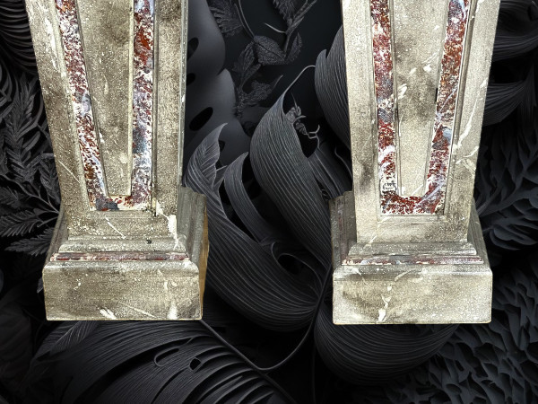PAIR OF SHEATHS / SELLETTES / IN MARBLE-LIKE PATINATED WOOD FROM THE 1900S