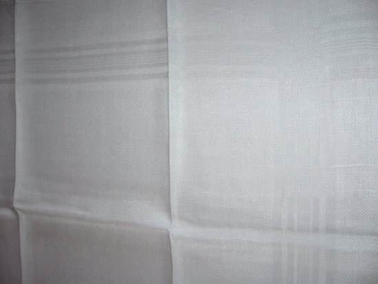 16 armorial napkins from the 19th century