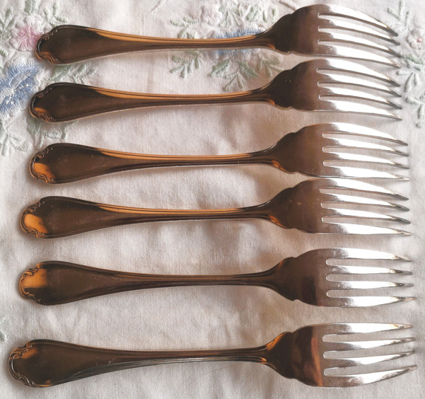 6 pieces of silver-plated fish cutlery Pompadour model Christofle silverware
