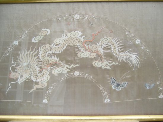 Chinese framed embroidery late 19th century