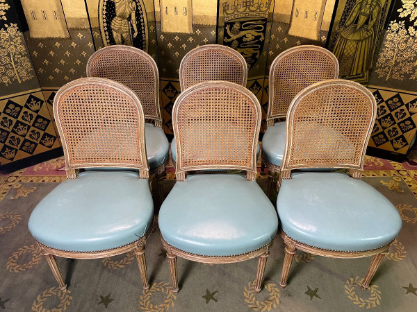 Suite aus 6 Cannage- und Lederstühlen im Louis XVI-Stil