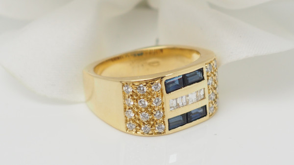 Bague En Or Jaune, Diamants Et Saphirs