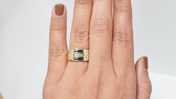 Bague En Or Jaune, Diamants Et Saphirs