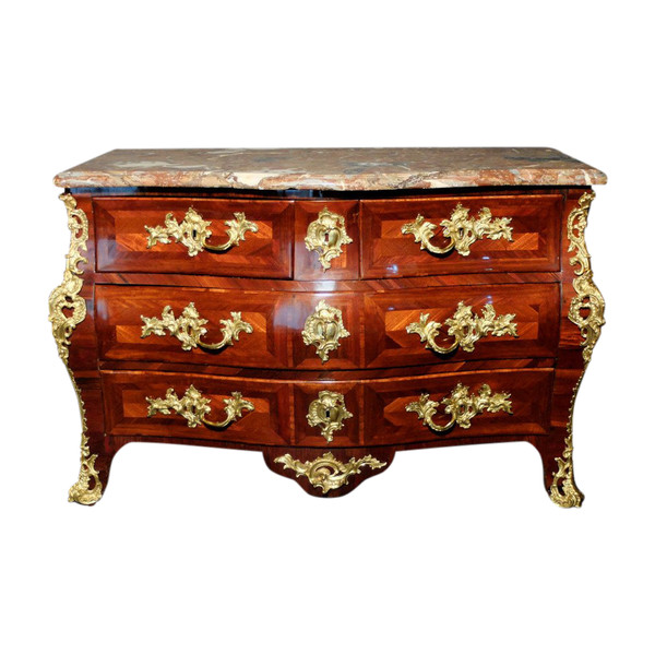 Tomb chest of drawers stamped by François Fleury - Louis XV period