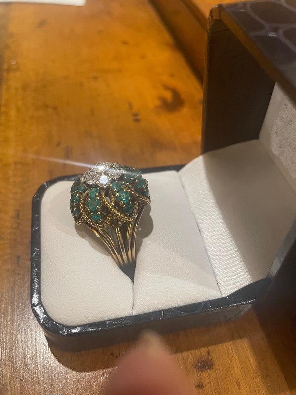 Anello