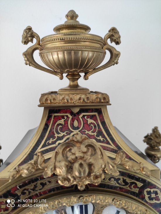 Religiöses Kartell und seine Basis aus Boulle-Intarsien - Signiert RAINGO FRERES - Außergewöhnliche goldene Bronzen