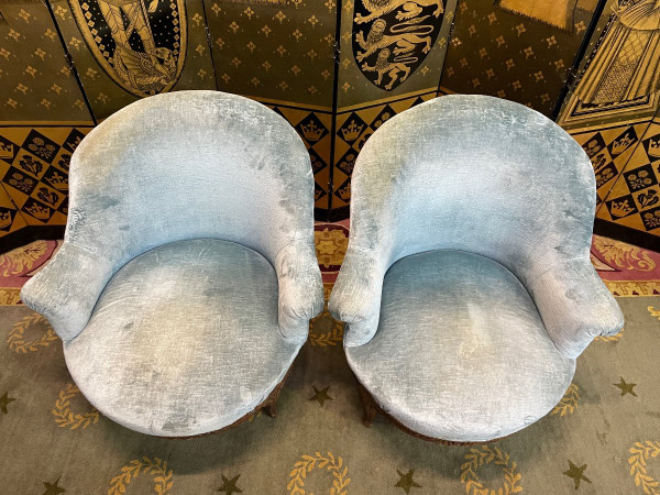 Paire De Fauteuils Crapaud D’époque Louis XV