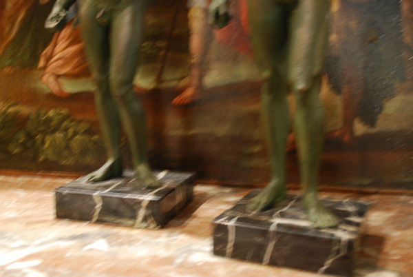 Zwei Große Statuen Griechischer Krieger aus Riace Nach Der Antike