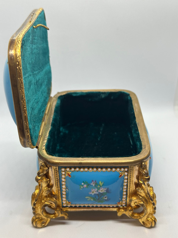An enamel and gilt bronze jewelry box, late 19th century